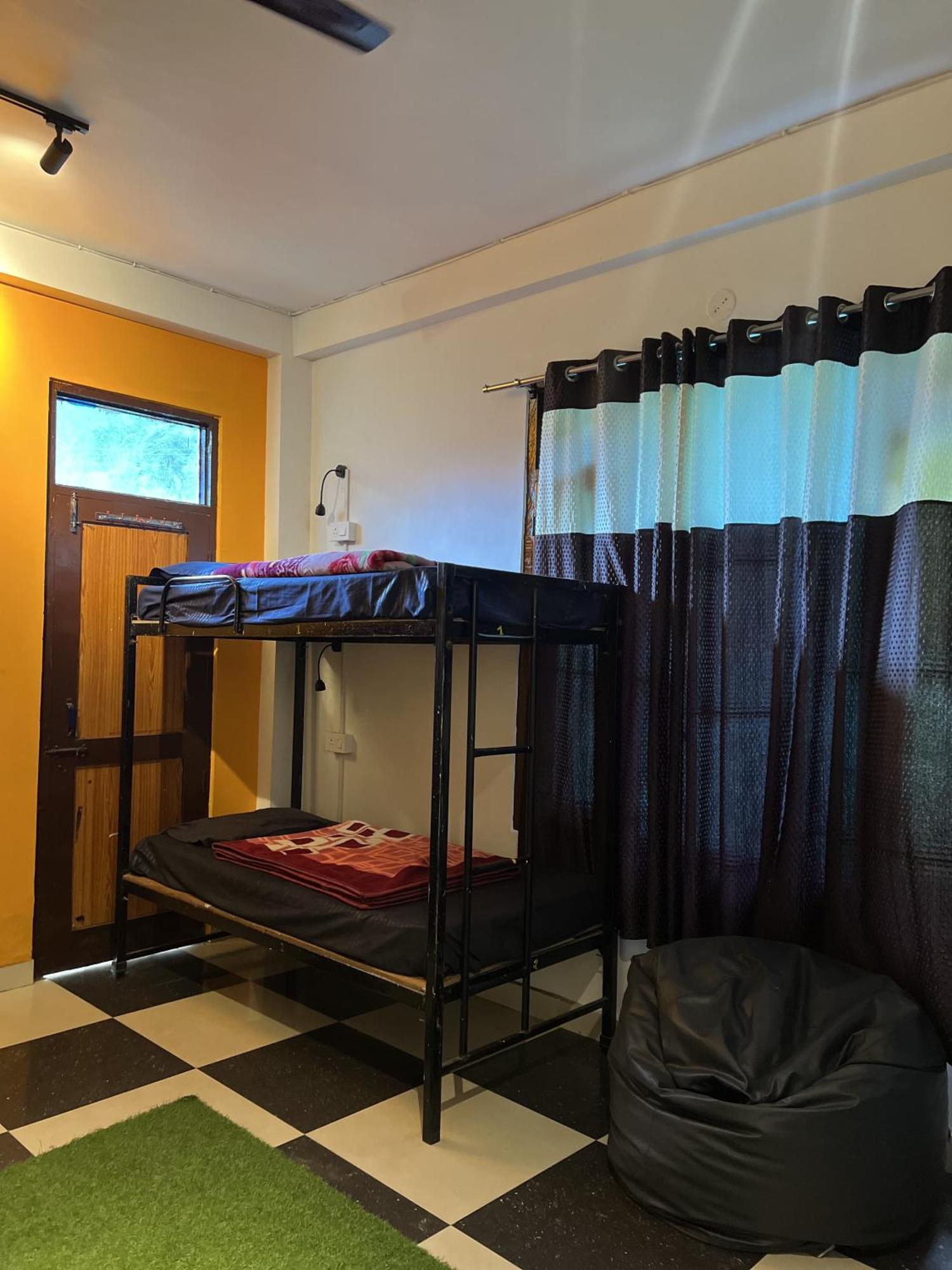 Himtrek Stay Касоль Екстер'єр фото